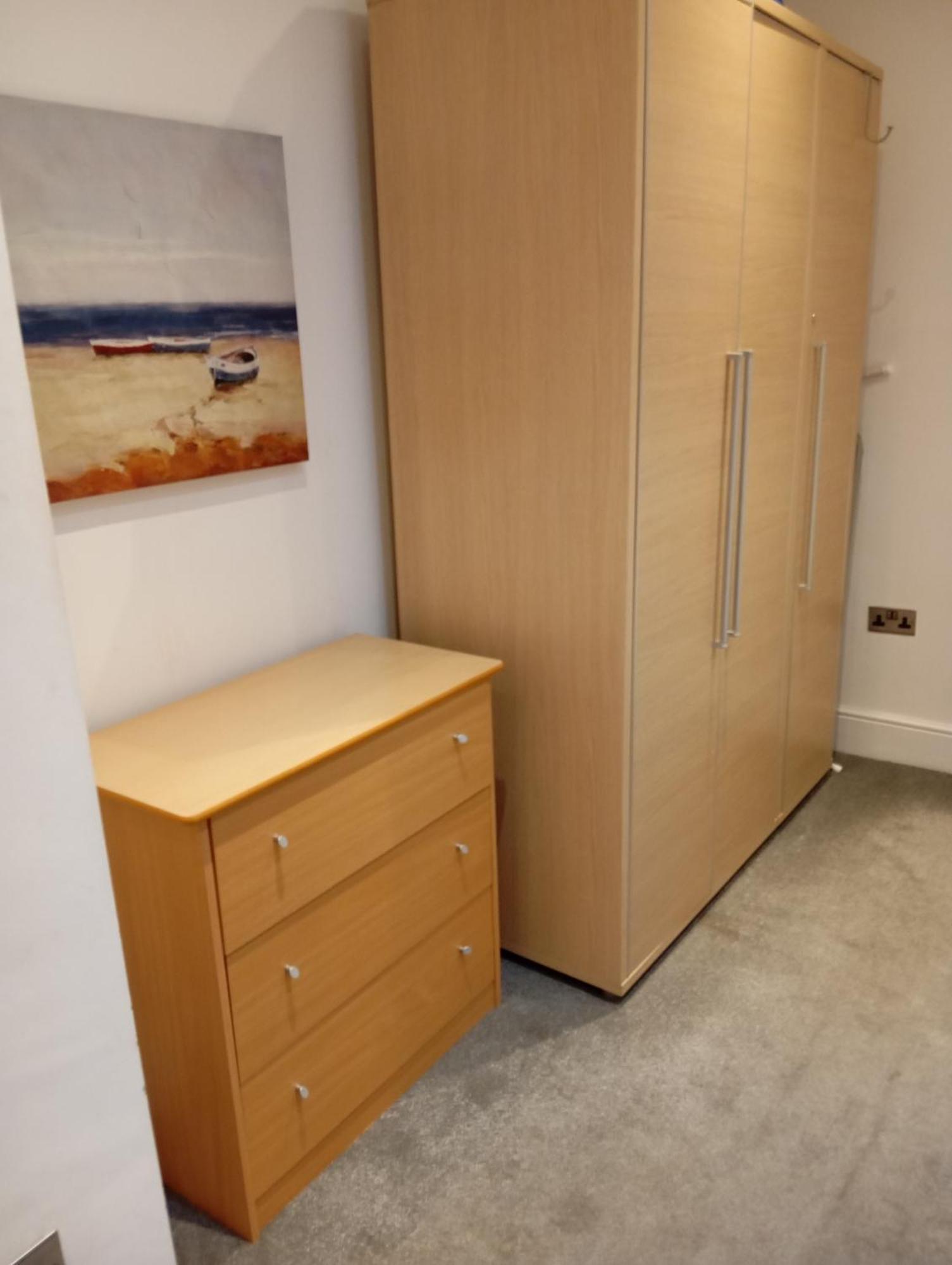 Stylish Apartment In Victorian Conversion Free Parking & Private Patio Close To Beach Town Centre & Bic Bournemouth Bagian luar foto